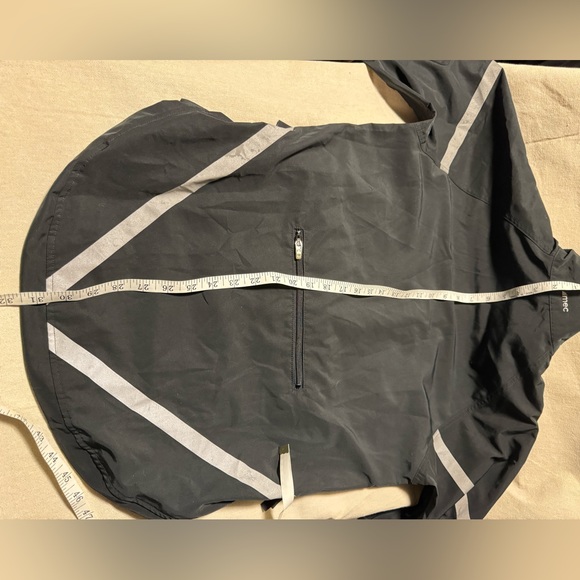 MEC cycling jacket - Picture 6 of 6